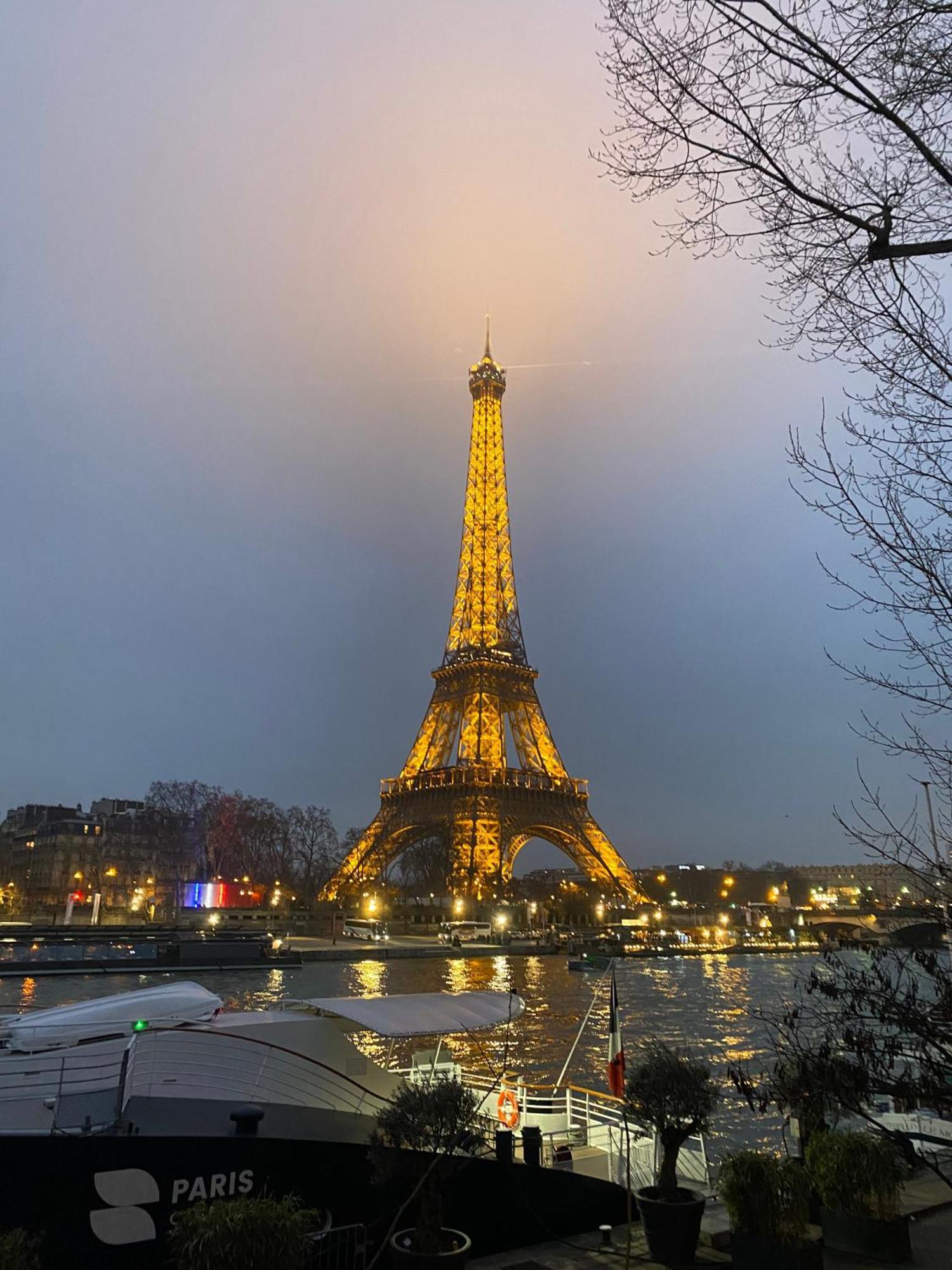 Appartement Passy Tour Eiffel パリ エクステリア 写真
